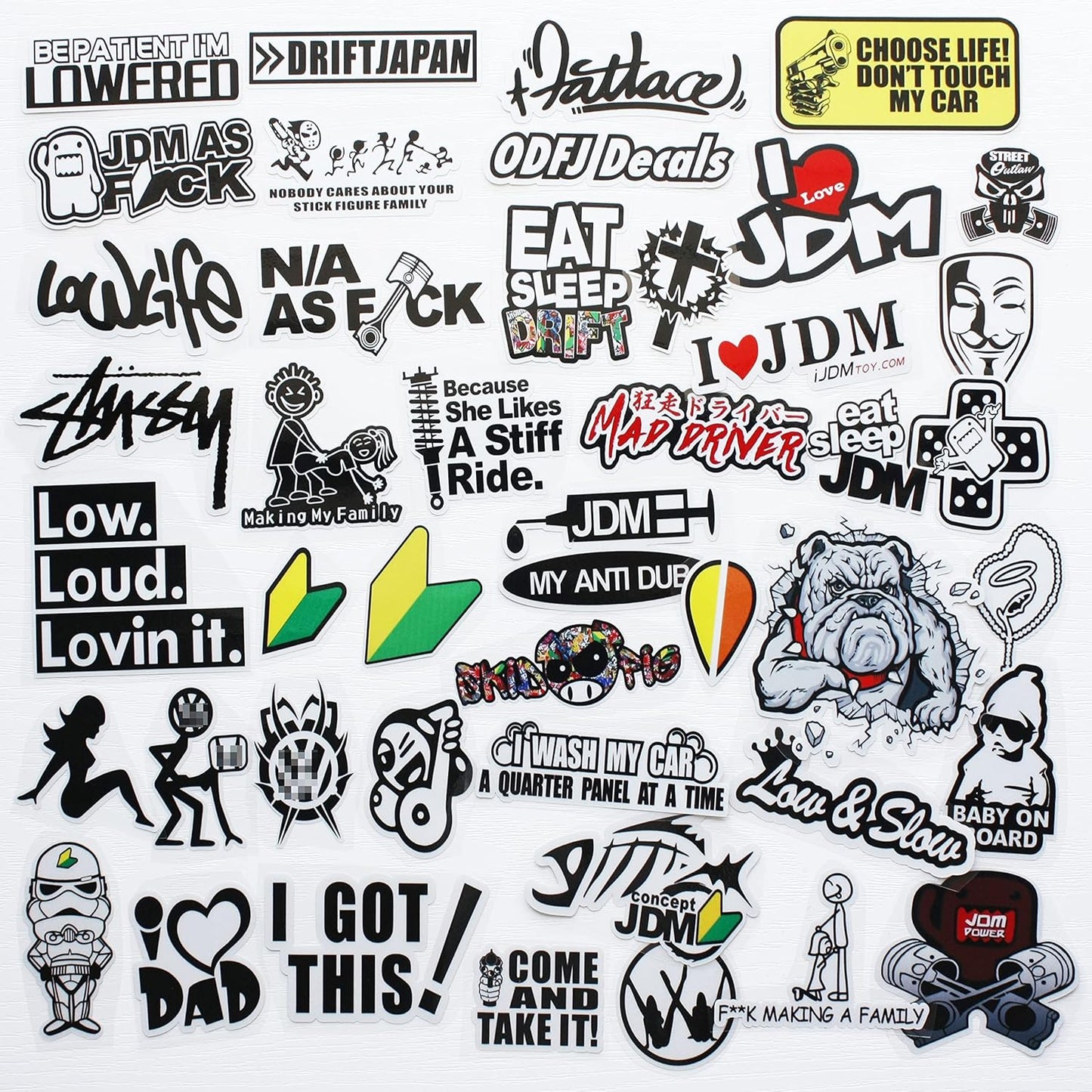 ملصقات سيارات حسب الطلب عالية الجودة