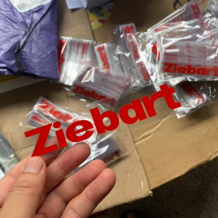 ملصقات سيارات حسب الطلب عالية الجودة